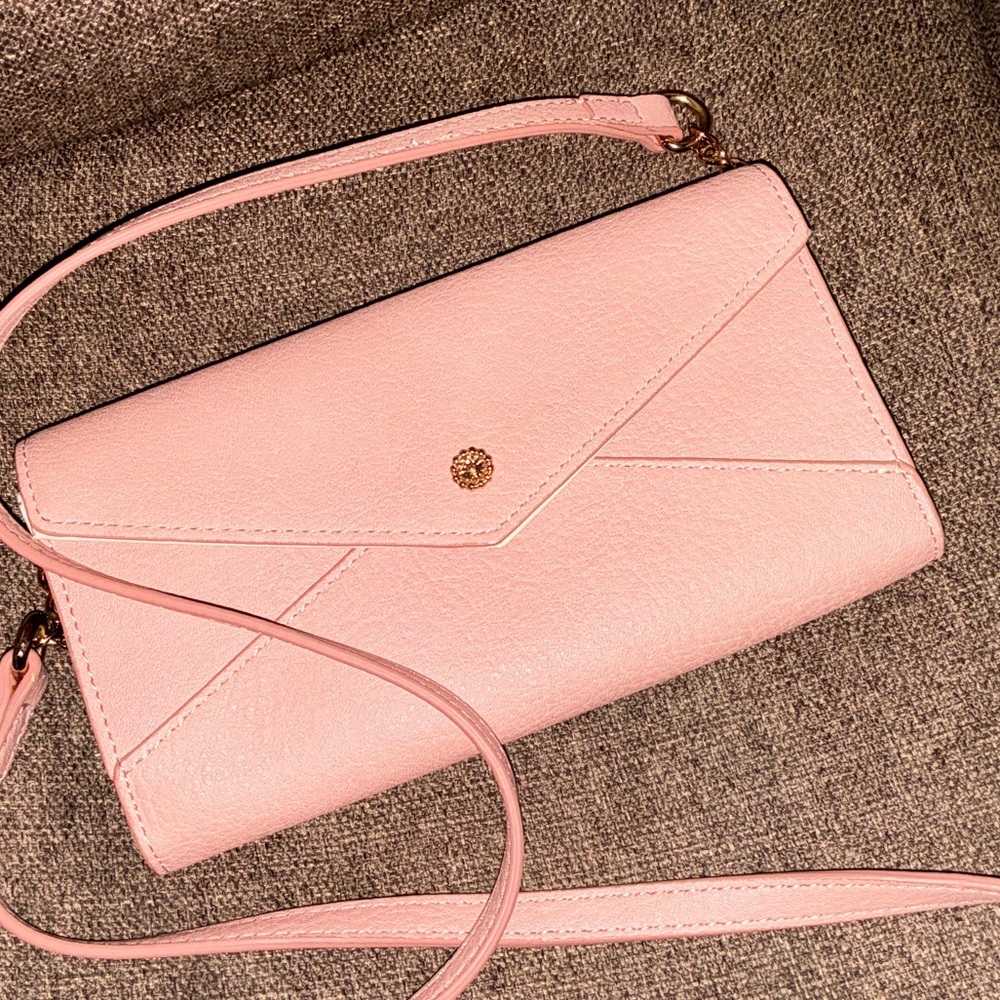 Lauren Conrad Pink Crossbody Wallet - Picture 5 of 5